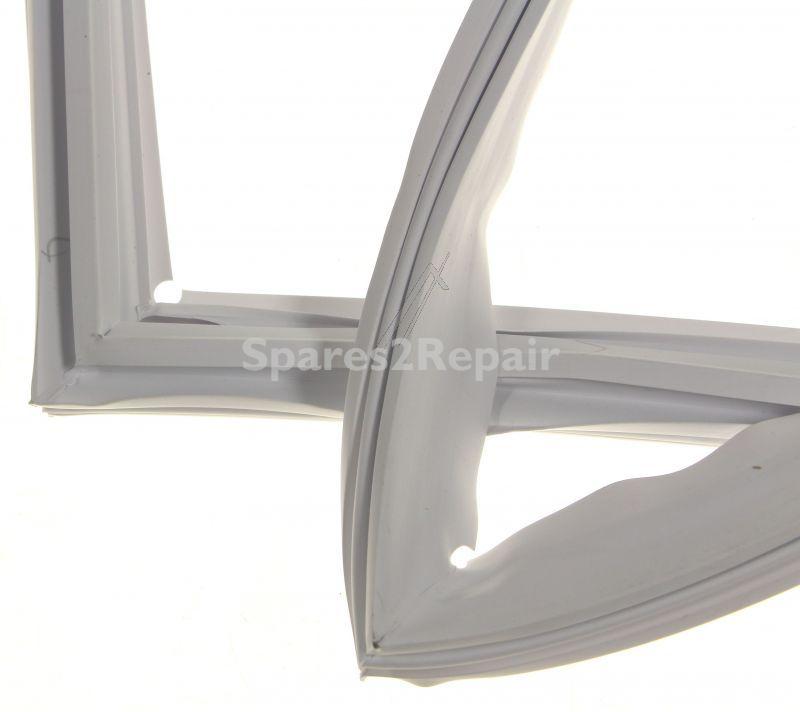 Sealing Materials - C00506266 488000506266 Upper Door Gasket [Whirlpool Indesit]